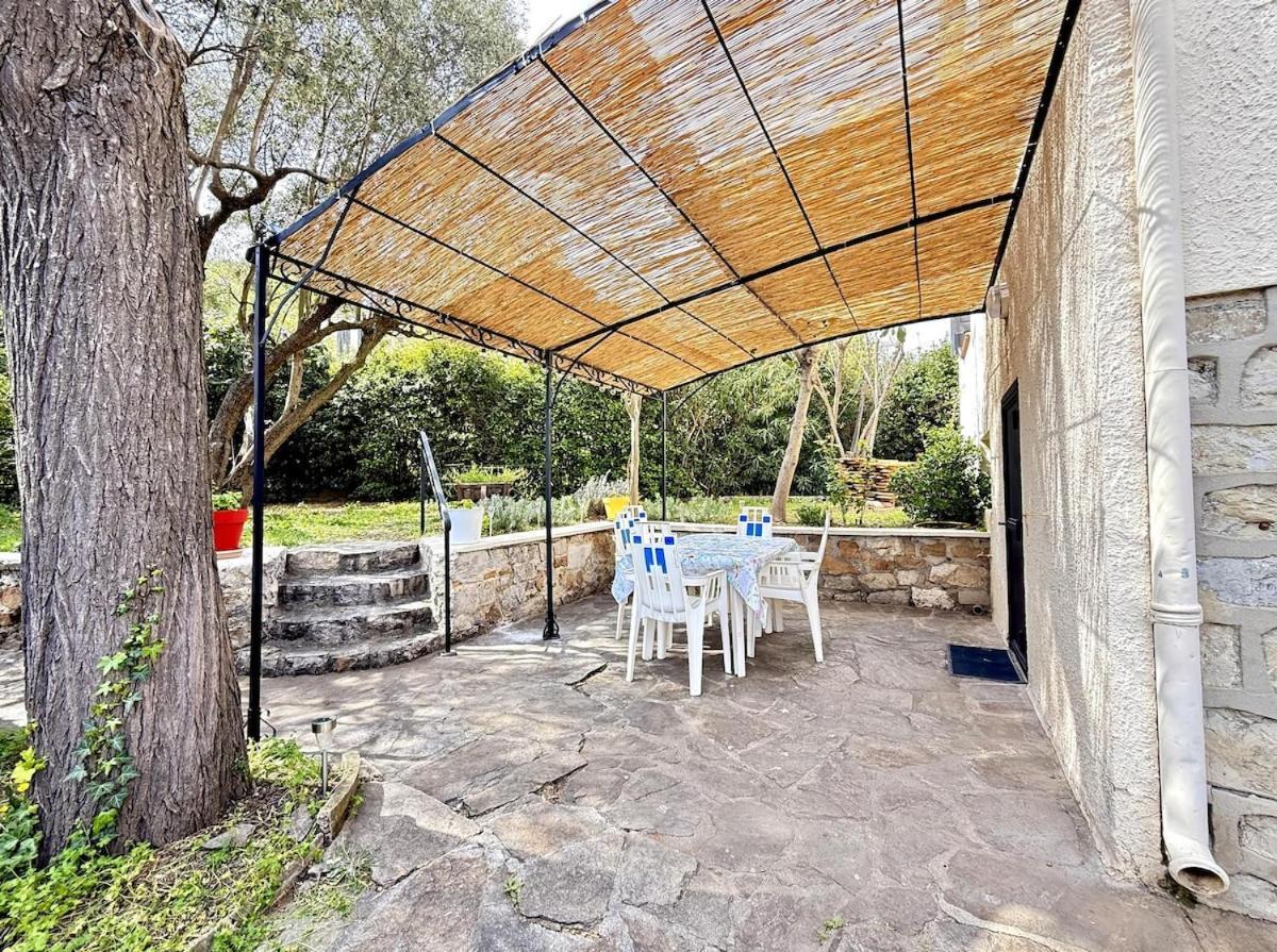 Апартаменты Jardin & Terrasse Ombragee - T2 Cozy Et Paisible Ла-Гард Экстерьер фото